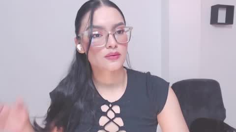 Snapshot of eve_rox18 chatting on 04.18.26 Eve Rox18 online show from 04.18.26