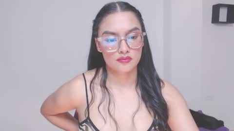 Snapshot of eve_rox18 chatting on 04.28.26 Eve Rox18 online show from 04.28.26