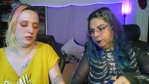 Snapshot of evelan123 chatting on 04.21.26 Chulal online show from 04.21.26