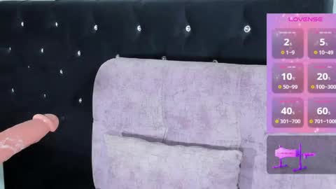 Snapshot of evelin_belen1 chatting on 04.23.26 evelin belen1 online show from 04.23.26