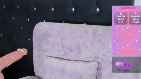 Snapshot of evelin_belen1 chatting on 04.25.26 evelin belen1 online show from 04.25.26
