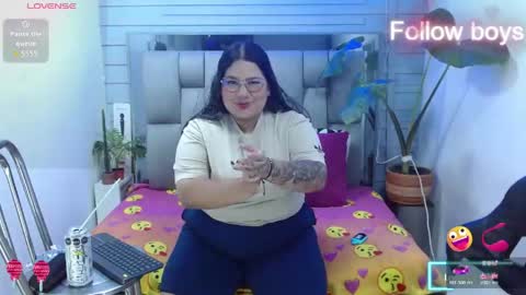 Snapshot of evelin_zaens chatting on 04.18.26 evelin zaens online show from 04.18.26