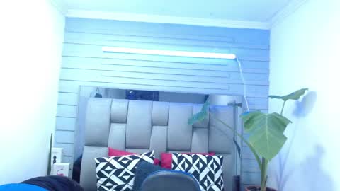 Snapshot of evelin_zaens chatting on 05.05.26 evelin zaens online show from 05.05.26