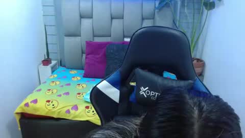 Snapshot of evelin_zaens chatting on 07.11.26 evelin zaens online show from 07.11.26
