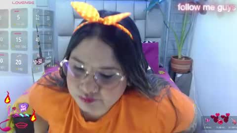 Snapshot of evelin_zaens chatting on 07.12.26 evelin zaens online show from 07.12.26