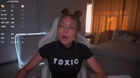 Evelina online show from 10.07.25