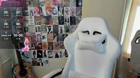 Snapshot of evelinalu chatting on 06.06.26 Evelina online show from 06.06.26