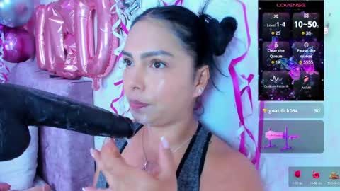 Snapshot of evelinn_belen chatting on 05.26.26 Evelinn belen online show from 05.26.26