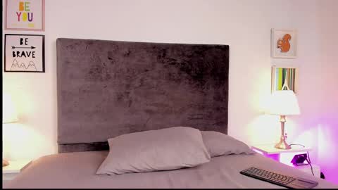 evelyn ebony online show from 02.12.25