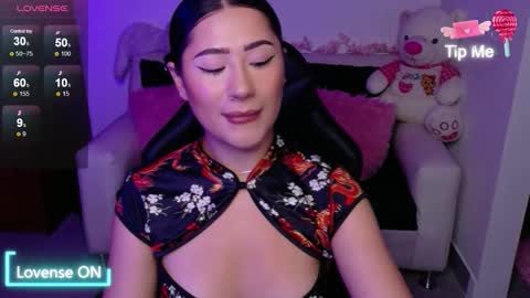 Evelyn online show from 11.15.25