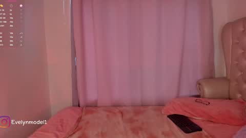 evelyn evelyn online show from 02.06.25