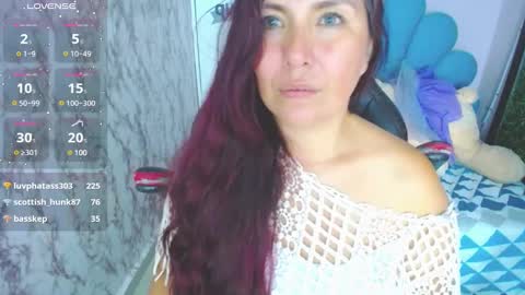 Juliana online show from 01.06.25