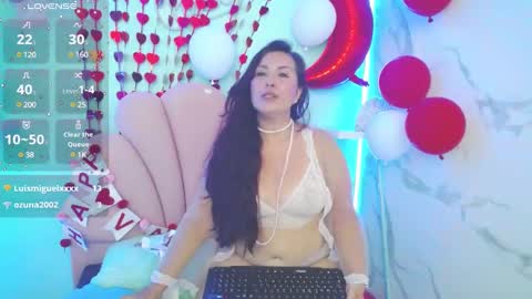 Juliana online show from 02.14.25