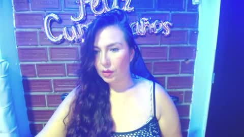 Juliana online show from 02.22.25
