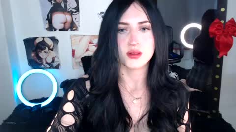 Snapshot of evelyn_sheeran chatting on 07.02.26 Julieta online show from 07.02.26