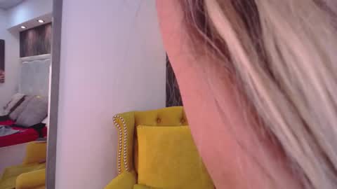 EvelynaGrey online show from 03.03.25