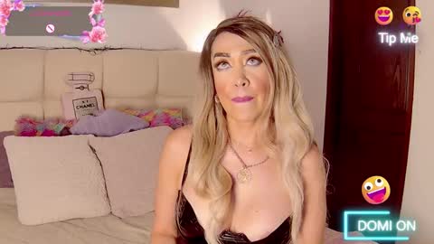 EvelynaGrey online show from 01.08.26