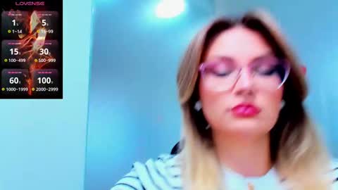 evelyne_rose online show from 03.06.25