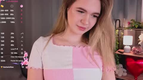 Mia online show from 03.14.26