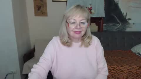BarbaraBlondy online show from 12.15.25