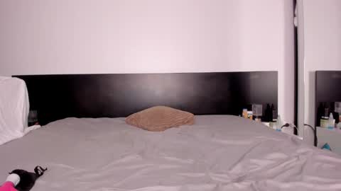 Evelyne online show from 10.01.25