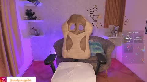 Bigboobs Evelyn Vega online show from 01.15.26