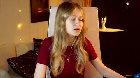Snapshot of evemundie chatting on 05.25.26 Eve online show from 05.25.26