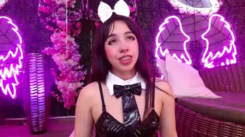 Snapshot of everly_grace chatting on 10.26.25 everly_grace online show from 10.26.25