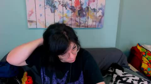 Everly online show from 04.04.26