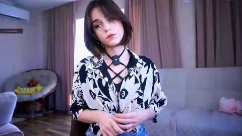 Snapshot of evervessi chatting on 09.18.25 Anita online show from 09.18.25