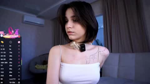Snapshot of evervessi chatting on 09.19.25 Anita online show from 09.19.25
