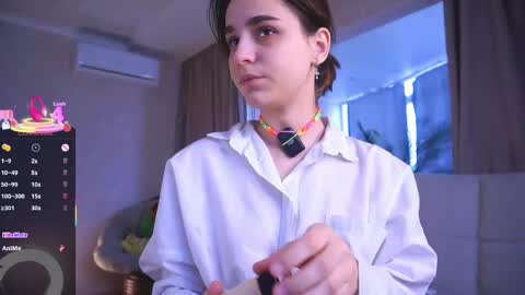 Snapshot of evervessi chatting on 09.21.25 Anita online show from 09.21.25