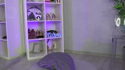 Snapshot of evewilder chatting on 02.10.26 evewilder online show from 02.10.26