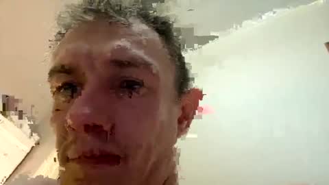 Snapshot of evgeniy1285 chatting on 10.02.25 evgeniy1285 online show from 10.02.25