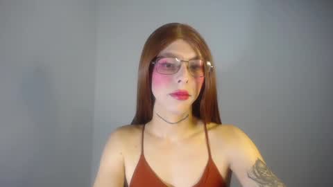 Snapshot of evi_kitty chatting on 12.02.24 Evi online show from 12.02.24