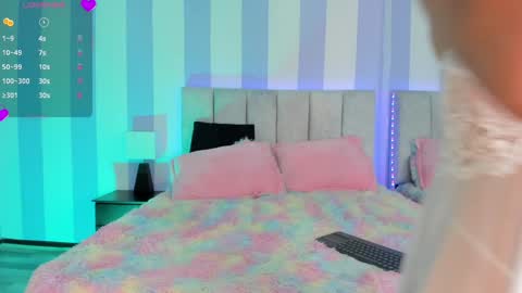 My name is Evie  nice to meet you  really get to know me better private is open  online show from 12.14.24