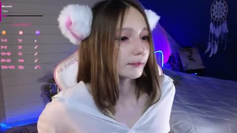 Snapshot of evie_rosen chatting on 06.16.26 Evie online show from 06.16.26