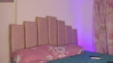 Ivi Alejandra  online show from 02.22.26