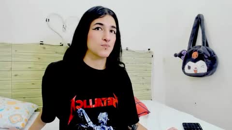 Marley independent model online show from 11.22.25