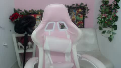 Pamela  online show from 09.15.25