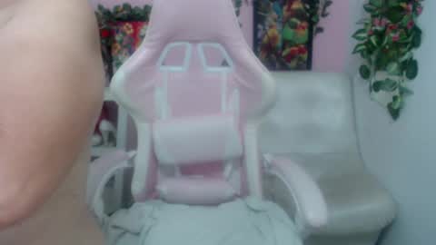 Pamela  online show from 10.03.25