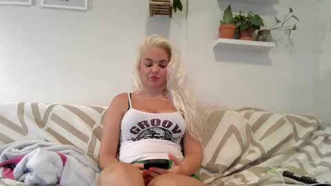 Badblondebunny online show from 01.22.25