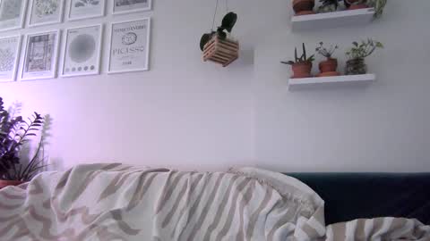 Snapshot of evillers1 chatting on 05.06.26 Badblondebunny online show from 05.06.26