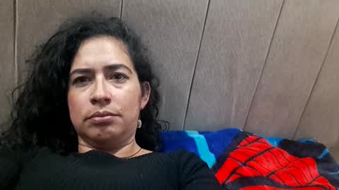 Snapshot of evolet_evolet_ chatting on 11.22.25 Evolet online show from 11.22.25