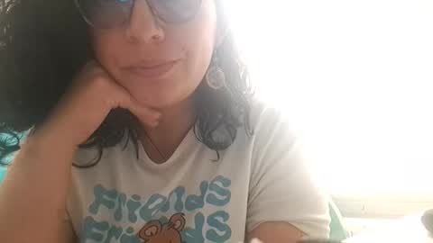 Snapshot of evolet_evolet_ chatting on 11.30.25 Evolet online show from 11.30.25