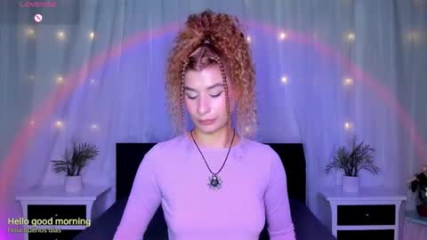 Snapshot of evoletbee chatting on 02.04.26 Evolet online show from 02.04.26