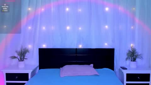 Snapshot of evoletbee chatting on 02.26.26 Evolet online show from 02.26.26