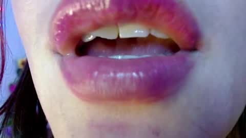 Evoleth online show from 12.24.24