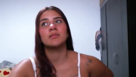 Snapshot of evy_conor chatting on 10.10.25 Evy conor online show from 10.10.25