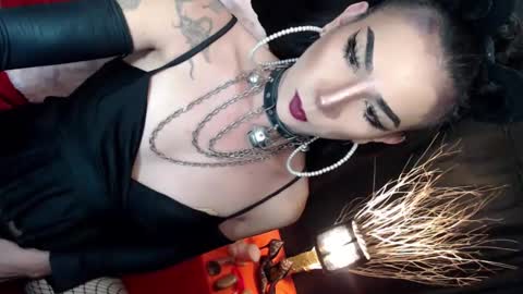 Snapshot of evy_hot_xx90 chatting on 02.24.25 goddess evy-DONT FORGET TO GIVE ME A THUMBS UP AND FOLLOW online show from 02.24.25